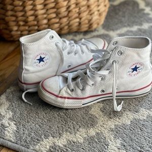 Youth White high top converse